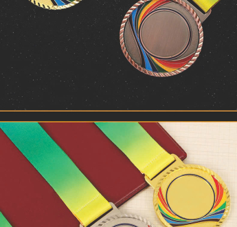 HUY CHƯƠNG BẢY MÀU